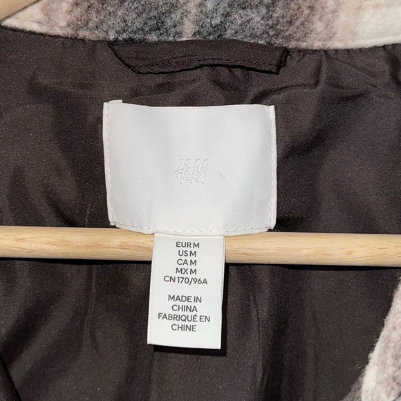 H&M Oversized Shacket - Picture 4 of 5